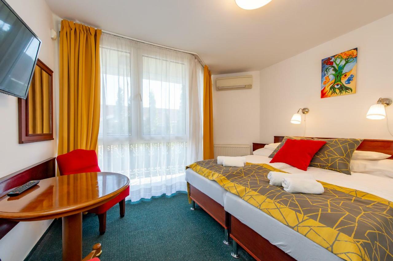 My Lake Hotel Zamardi Exterior photo
