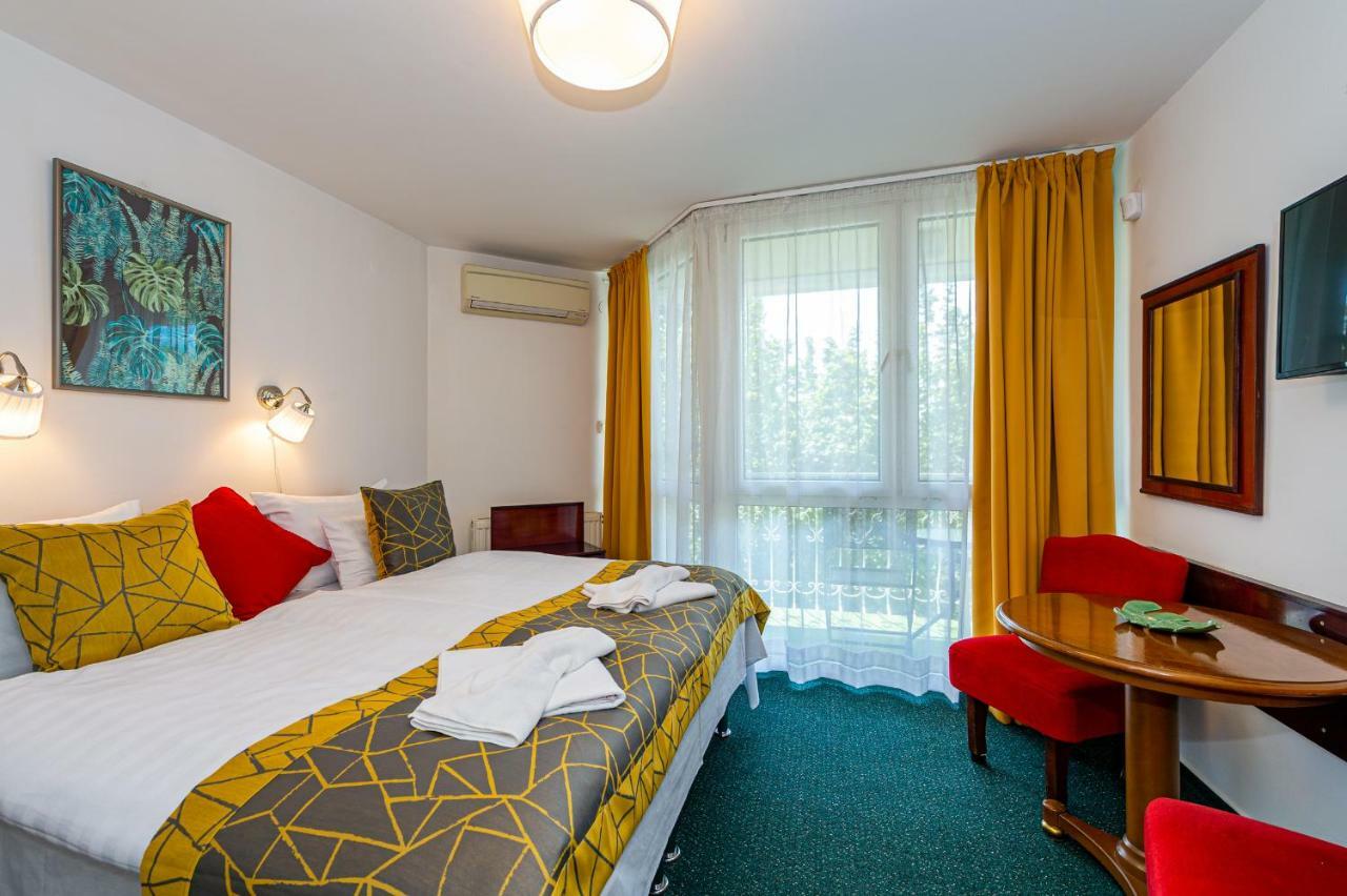 My Lake Hotel Zamardi Exterior photo