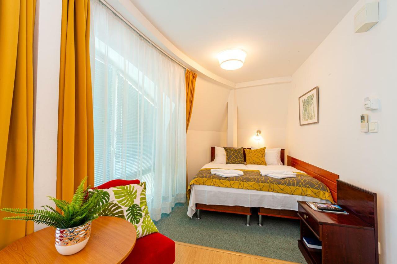 My Lake Hotel Zamardi Exterior photo